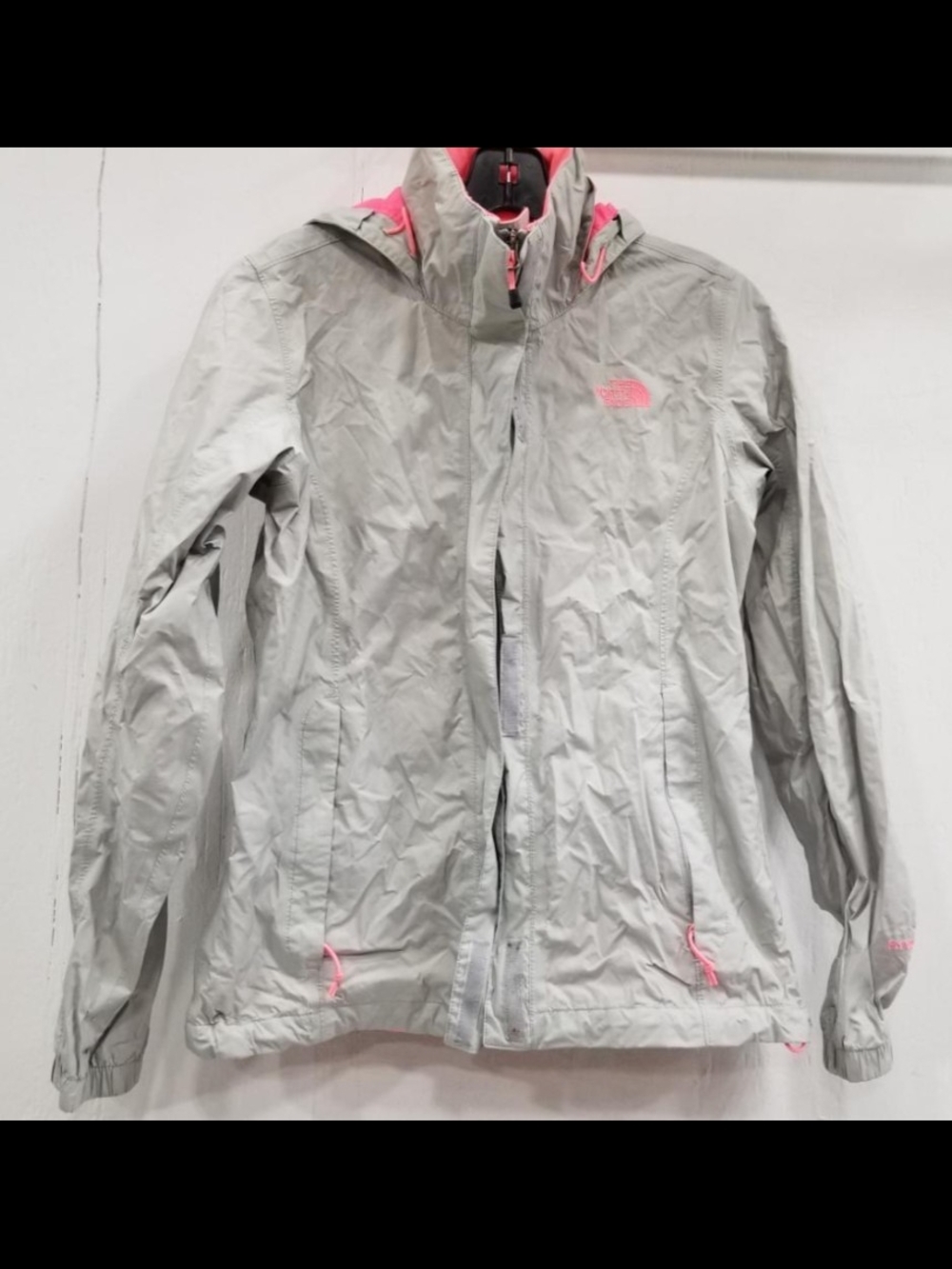 The North Face Women's HyVent Waterproof Rain Jacket Size S